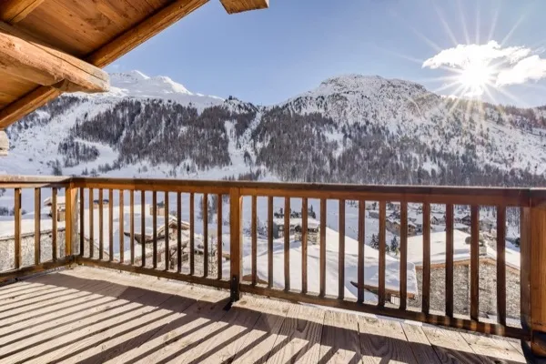 Panoramic terrace floor 3